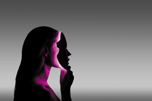 How to Use an LED Mask in Your Skincare Routine – Déesse PRO