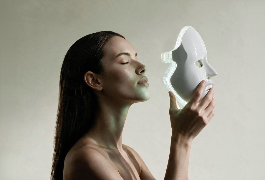 Post-Sun Skin: How to Use LED Light Therapy to Help It Recover