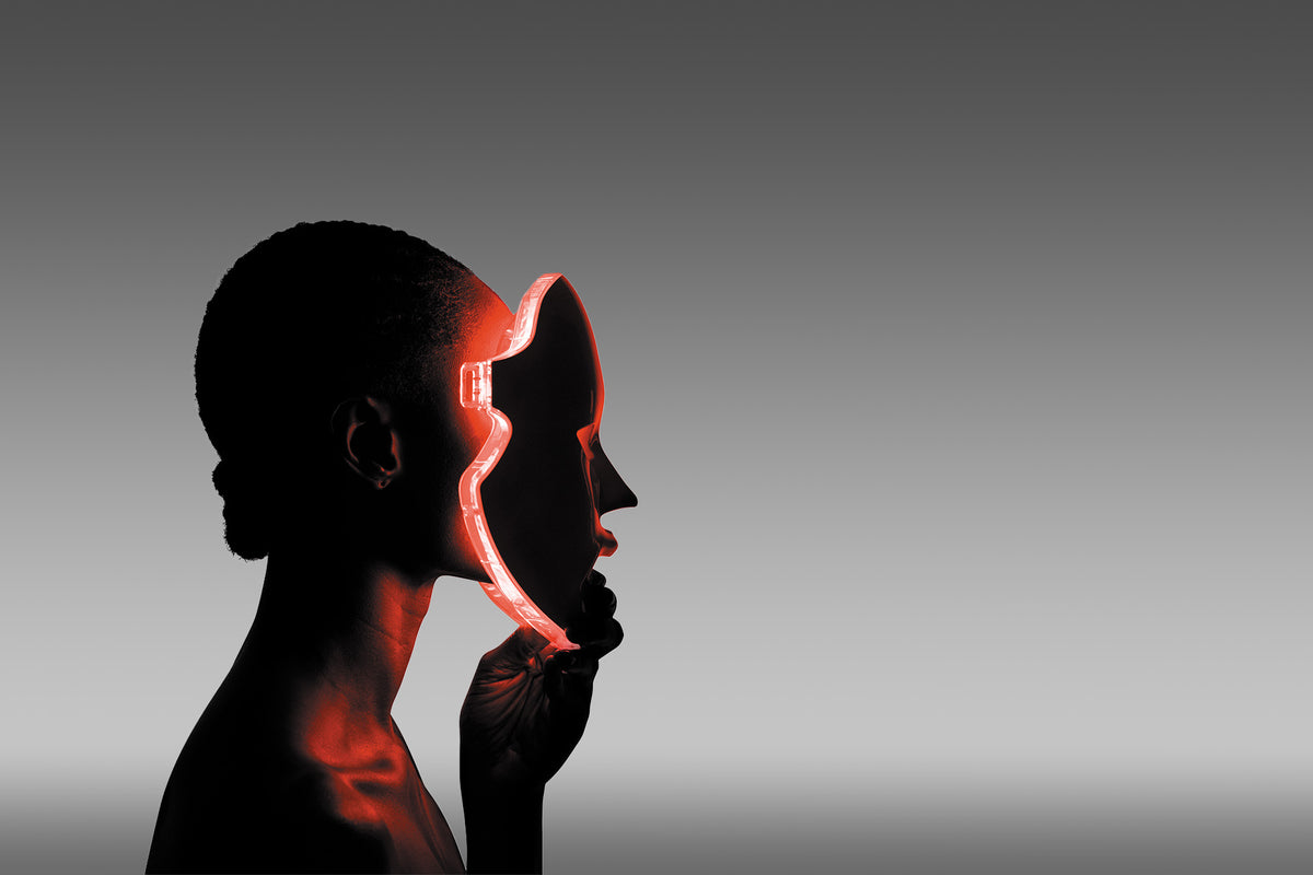 PRO by Déesse PRO LED light therapy mask