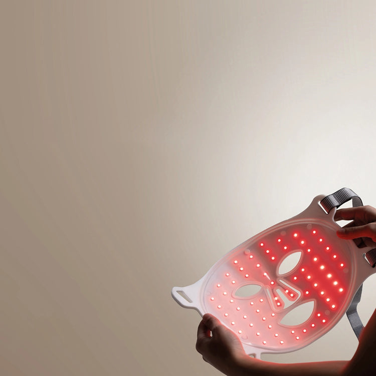 Express by Déesse PRO LED face mask